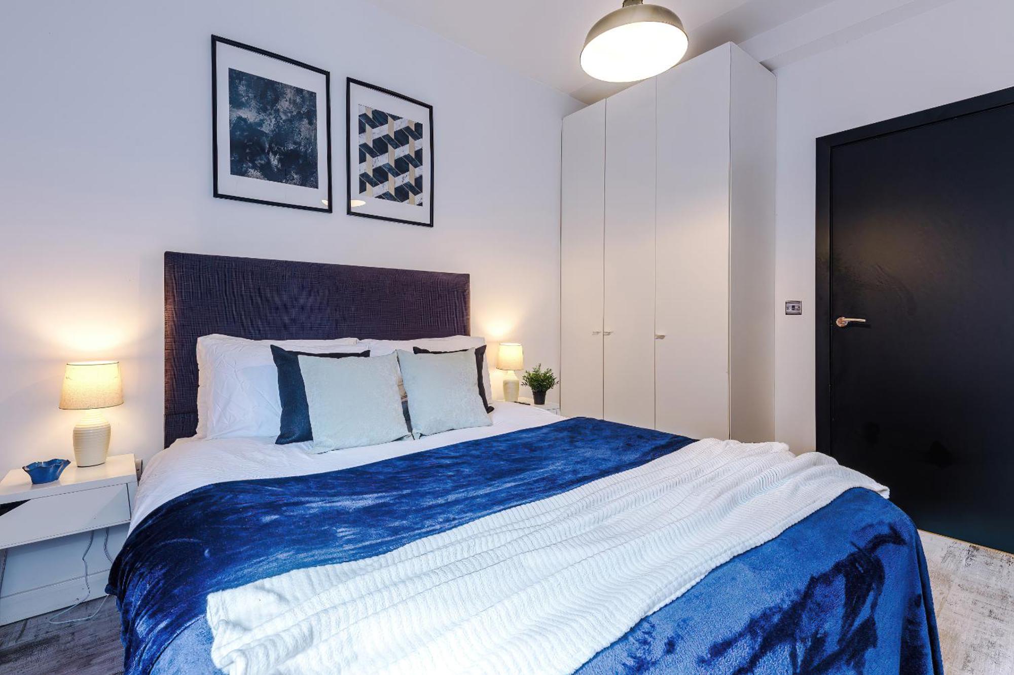 Luxury 2 King Beds In City Centre ليدز الغرفة الصورة